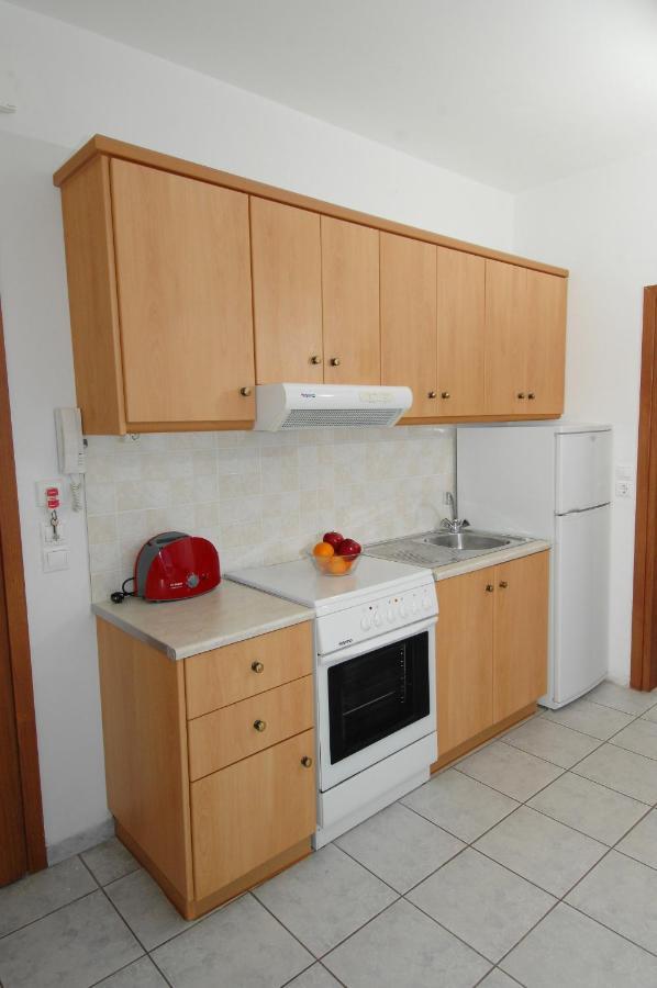 Alexis Studios And Apartments Αγία Ευφημία Εξωτερικό φωτογραφία
