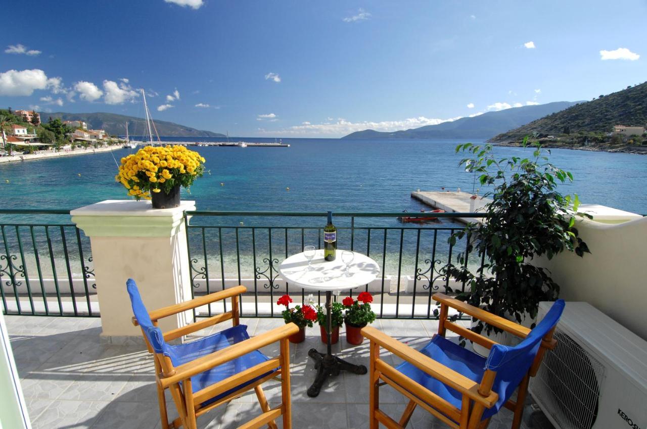 Alexis Studios And Apartments Αγία Ευφημία Εξωτερικό φωτογραφία